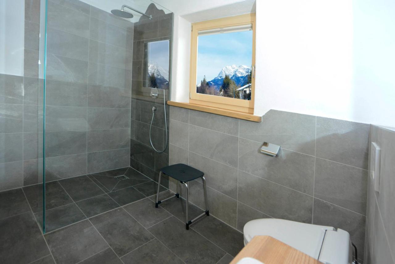 Birklstueberl Restaurant Und Appartement Seefeld in Tirol Bagian luar foto