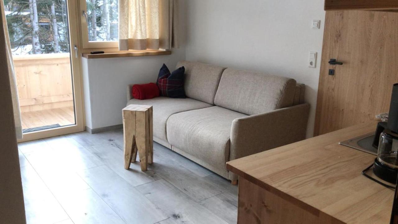 Birklstueberl Restaurant Und Appartement Seefeld in Tirol Bagian luar foto
